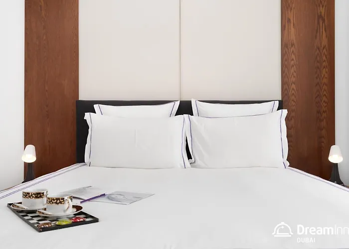 Dream Inn Apartments - Royal Bay